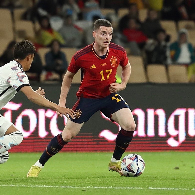 Sergio Gómez, un Jordi Alba para Guardiola Sergio Gómez, un Jordi Alba para Guardiola