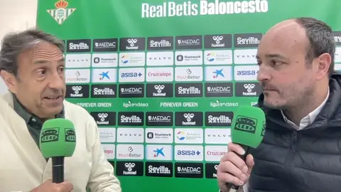 Luis Casimiro y José Manuel Jiménez, durante la entrevista en San Pablo. Luis Casimiro y José Manuel Jiménez, durante la entrevista en San Pablo.
