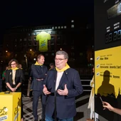 Imagen de la puesta en marcha de la cuenta atrás de la llegada de Tour Imagen de la puesta en marcha de la cuenta atrás de la llegada de Tour