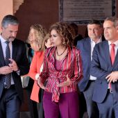 La ministra de Hacienda, María Jesús Montero, hoy en Rota con su alcalde, Javier Ruiz, y el subdelegado, José Pacheco