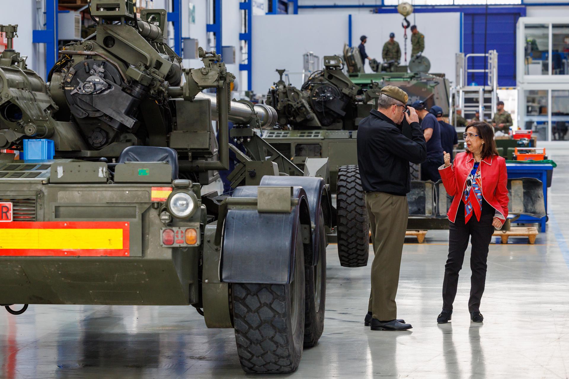 España tendrá listos la próxima semana los seis tanques Leopard que enviará a Ucrania España tendrá listos la próxima semana los seis tanques Leopard que enviará a Ucrania