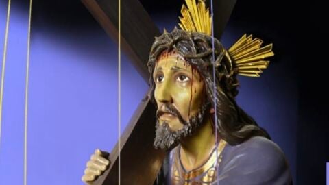 Anuncio Viacrucis de Albares.