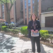 Cándida Tercero, presidente del PP de Valdepeñas, frente a los Juzgados Cándida Tercero, presidente del PP de Valdepeñas, frente a los Juzgados