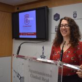 Sara Martínez durante la presentación de la memoria de Participación Ciudadana