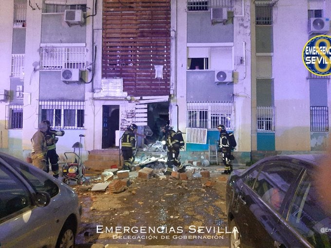 Explosión de gas en un edificio del Polígono Sur Explosión de gas en un edificio del Polígono Sur