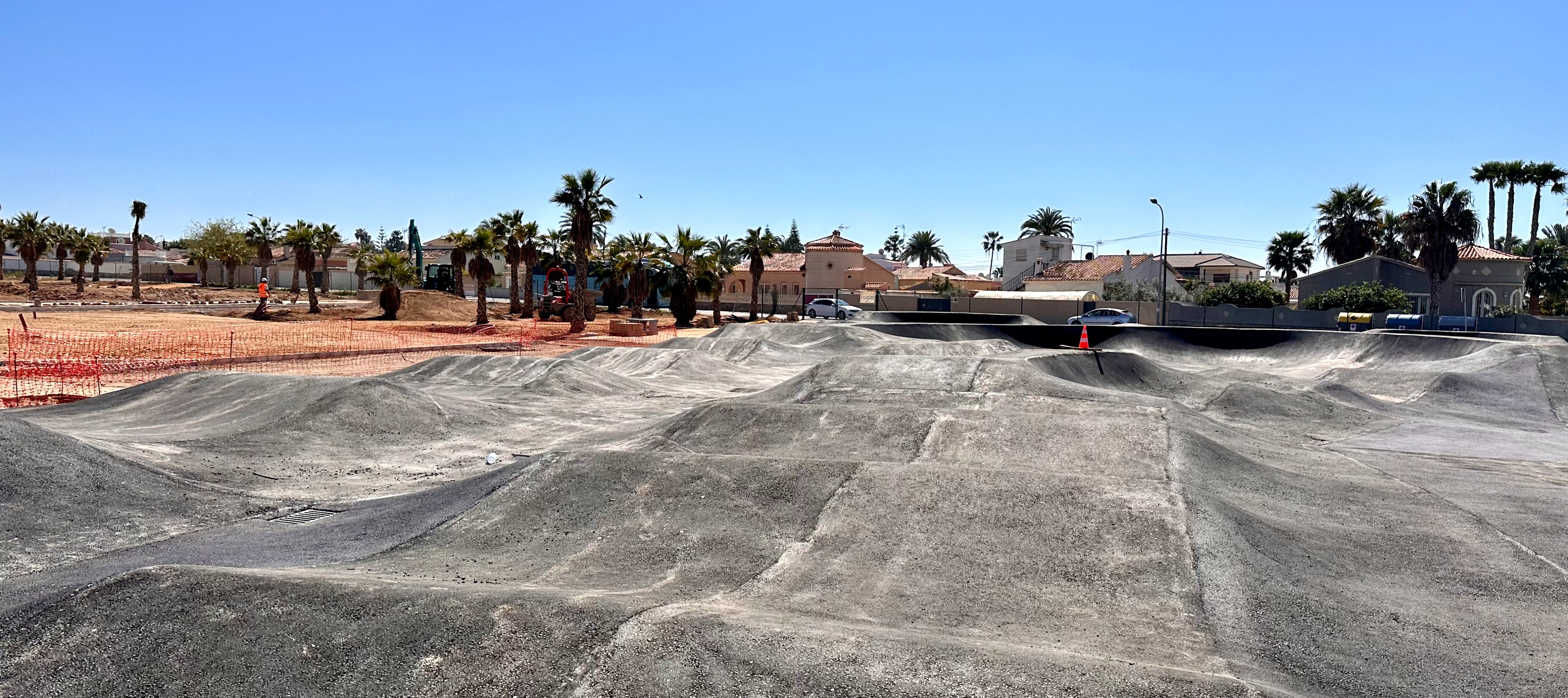Torrevieja contará con la pista mas grande del mundo de Pump Track con una superficie de 4.200m2 Torrevieja contará con la pista mas grande del mundo de Pump Track con una superficie de 4.200m2