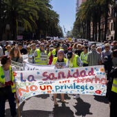La marea blanca se manifiesta en Andalucía contra la "privatización" de la sanidad