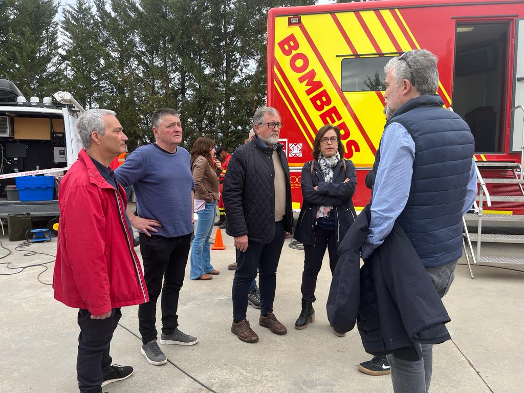 El ayuntamiento de Montanejos contrata animación para los niños realojados por el incendio El ayuntamiento de Montanejos contrata animación para los niños realojados por el incendio