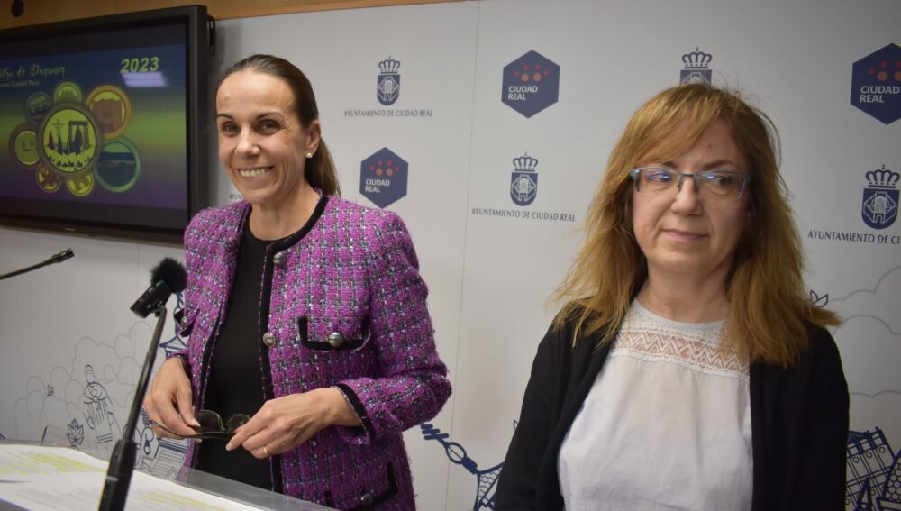 Eva Masías y Antonia Serrano