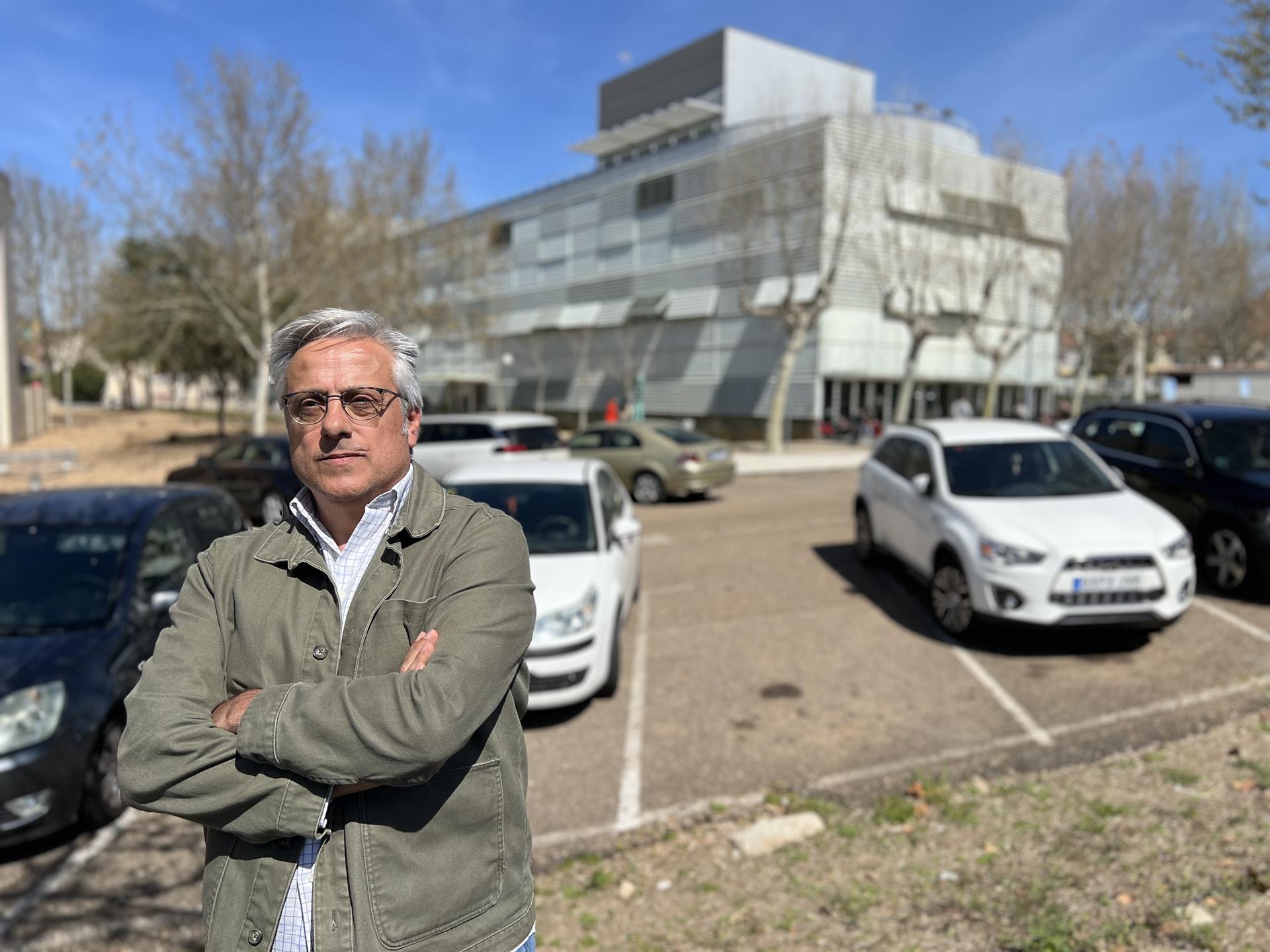 XMérida no irá a la apertura de la Feria por el "desprecio" de Osuna a una fiesta que "no representa" a los emeritenses XMérida no irá a la apertura de la Feria por el "desprecio" de Osuna a una fiesta que "no representa" a los emeritenses