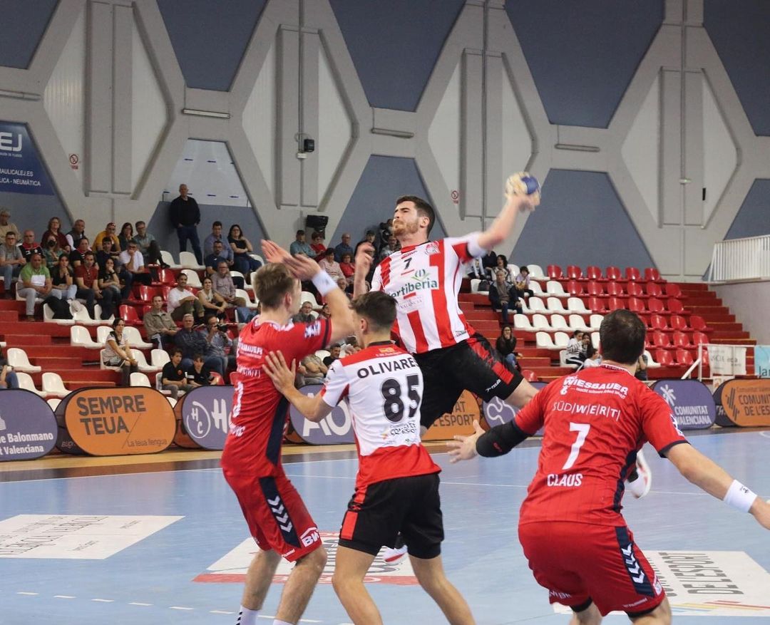 El Fertiberia Balonmano lidera los resultados deportivos del fin de semana El Fertiberia Balonmano lidera los resultados deportivos del fin de semana