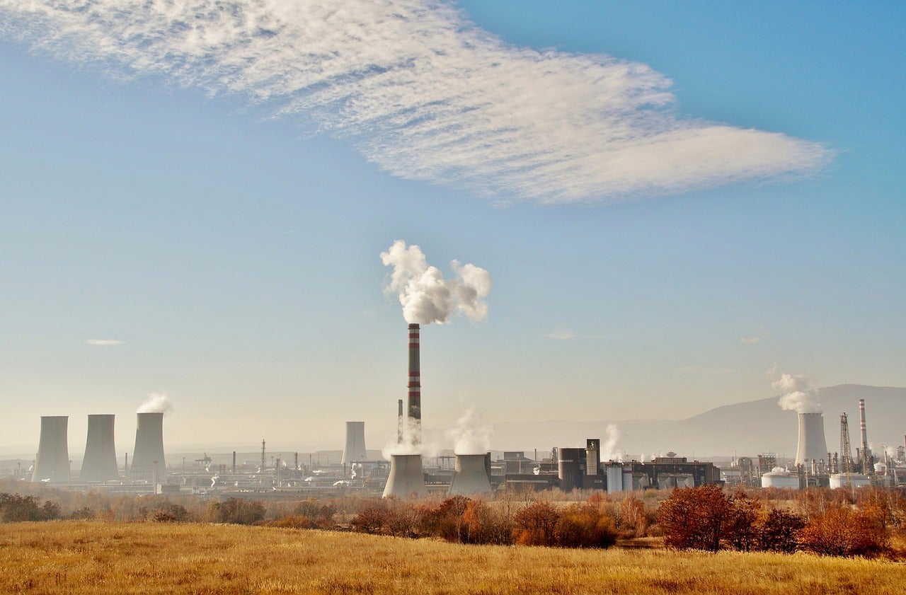 Extremadura aumentó un 5% sus emisiones contaminantes entre 2021 y 2022 Extremadura aumentó un 5% sus emisiones contaminantes entre 2021 y 2022