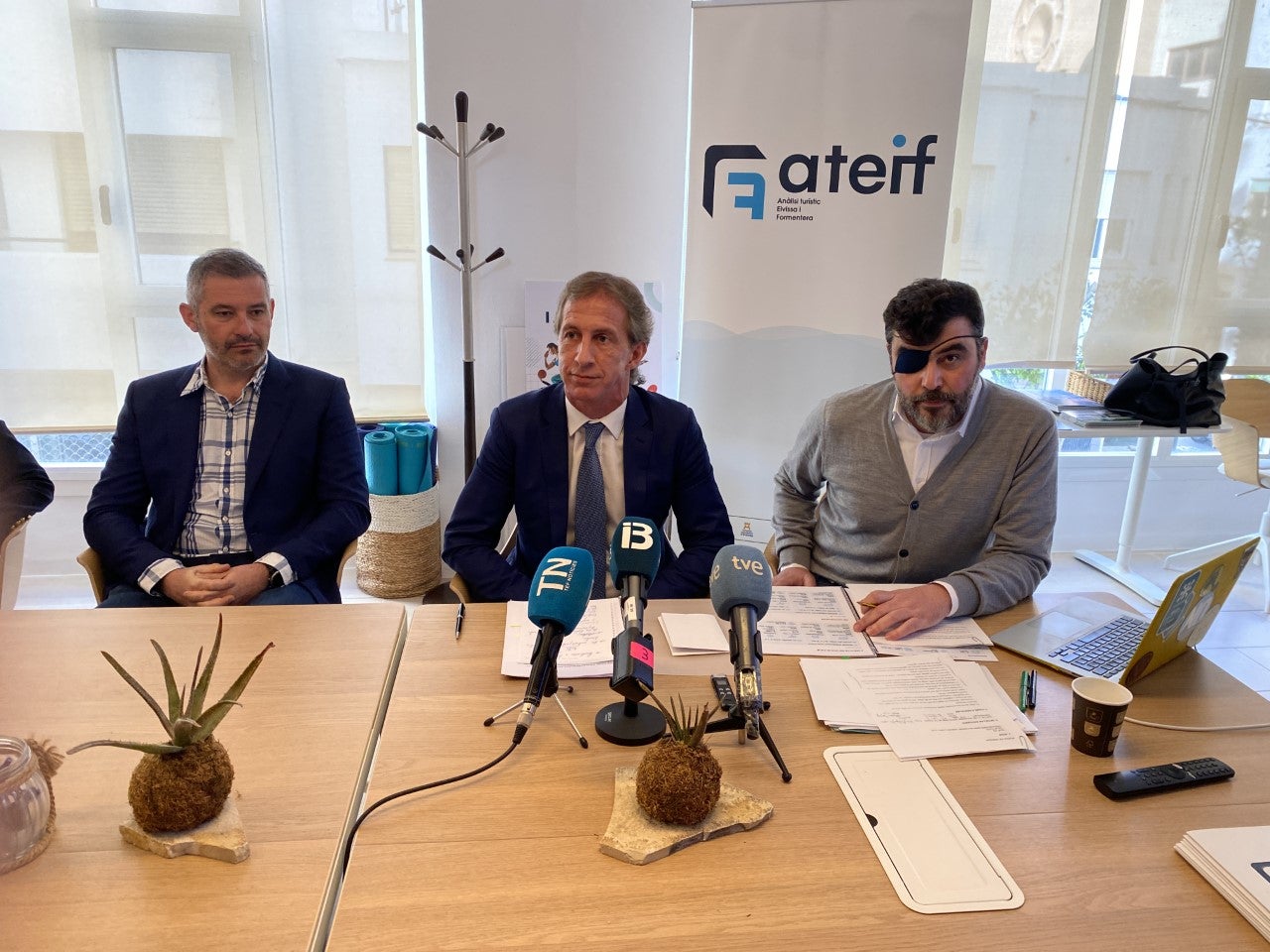 Nace ATEIF, una asociación que revela que casi de la mitad de los visitantes a Ibiza repiten Nace ATEIF, una asociación que revela que casi de la mitad de los visitantes a Ibiza repiten