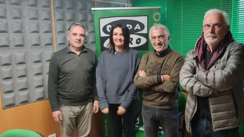 Benito Andrade, Genma Figueroa e Xan Nartallo A veciñanza toma a palabra en defensa do seu territorio