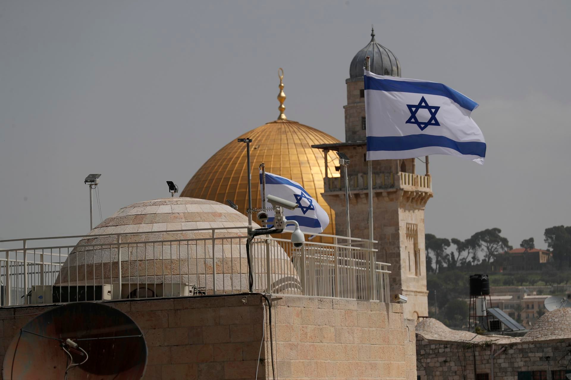 Disparan al menos 34 cohetes lanzados de Líbano a Israel, el mayor ataque desde 2006 Disparan al menos 34 cohetes lanzados de Líbano a Israel, el mayor ataque desde 2006