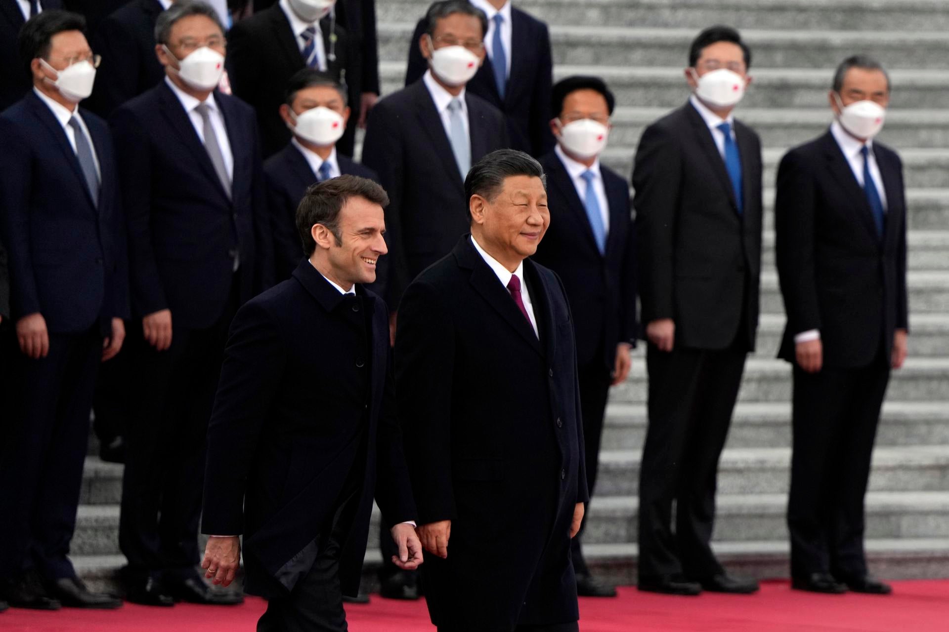 Macron, a Xi Jinping: "Sé que se puede contar con China para devolver a Rusia a la cordura" Macron, a Xi Jinping: "Sé que se puede contar con China para devolver a Rusia a la cordura"