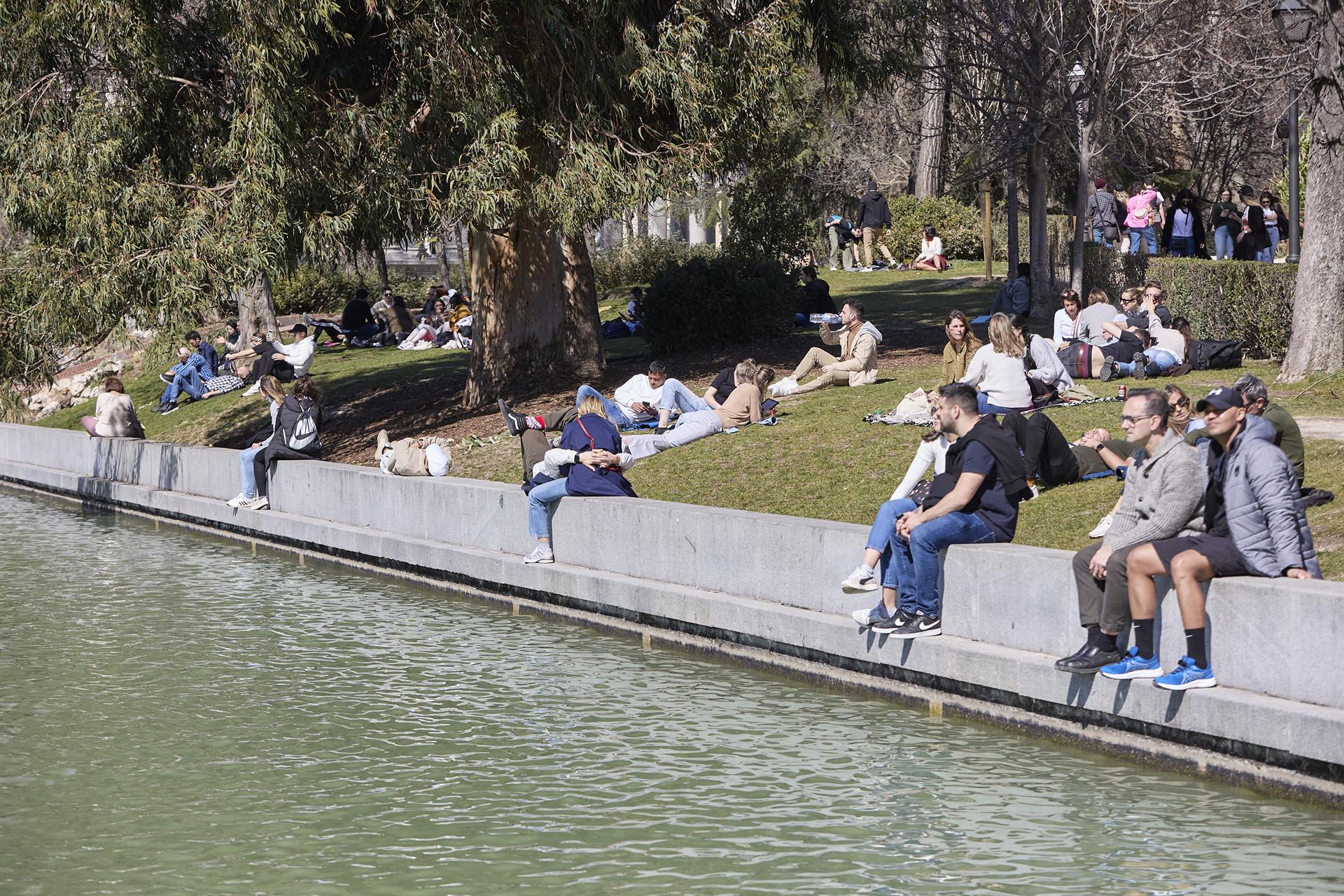 Marzo de 2023 ha sido el segundo más cálido y seco de este siglo y agrava la sequía de larga duración Marzo de 2023 ha sido el segundo más cálido y seco de este siglo y agrava la sequía de larga duración