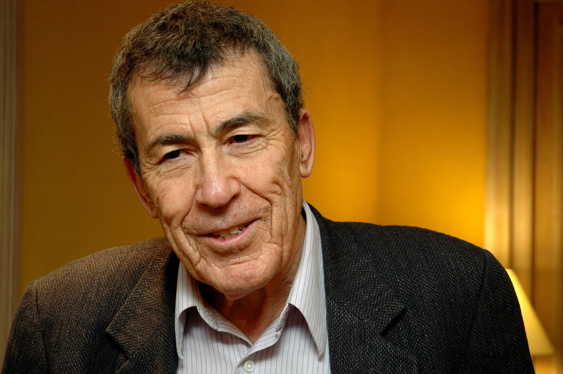 Escucha de nuevo la entrevista con Sánchez Dragó el día que se conoció que era el Premio Castilla y León de las Letras 2022 Escucha de nuevo la entrevista con Sánchez Dragó el día que se conoció que era el Premio Castilla y León de las Letras 2022