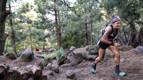 Azara Garc&iacute;a de los Salmones, Ultra Trail, Revent&oacute;n