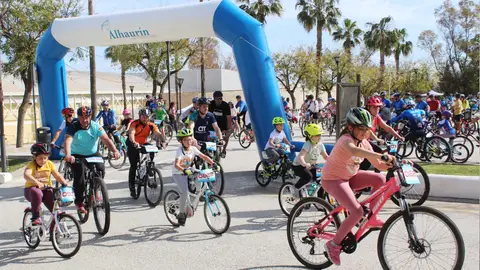 Grandes y pequeños podrán disfrutar el próximo domingo del XXI Día del Pedal ‘Memorial Pepe Bravo’ en Alhaurín el Grande Grandes y pequeños podrán disfrutar el próximo domingo del XXI Día del Pedal ‘Memorial Pepe Bravo’ en Alhaurín el Grande