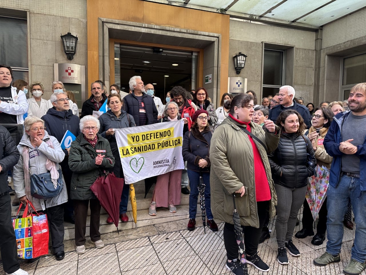 Una decena de concentraciones en Asturias para exigir mejoras en centros de salud y ambulatorios Una decena de concentraciones en Asturias para exigir mejoras en centros de salud y ambulatorios