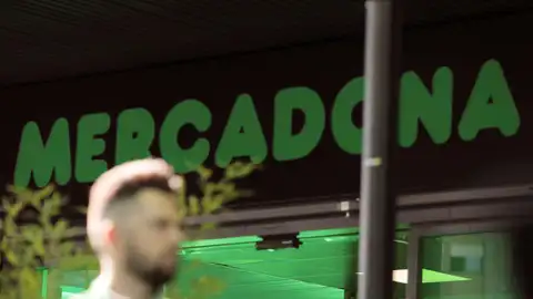 Imagen de un supermercado Mercadona Los productos en los que Mercadona bajará el precio