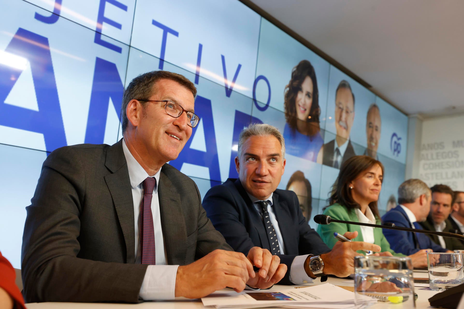 Más de 200 cargos políticos de Ciudadanos han acabado marchándose al PP Más de 200 cargos políticos de Ciudadanos han acabado marchándose al PP