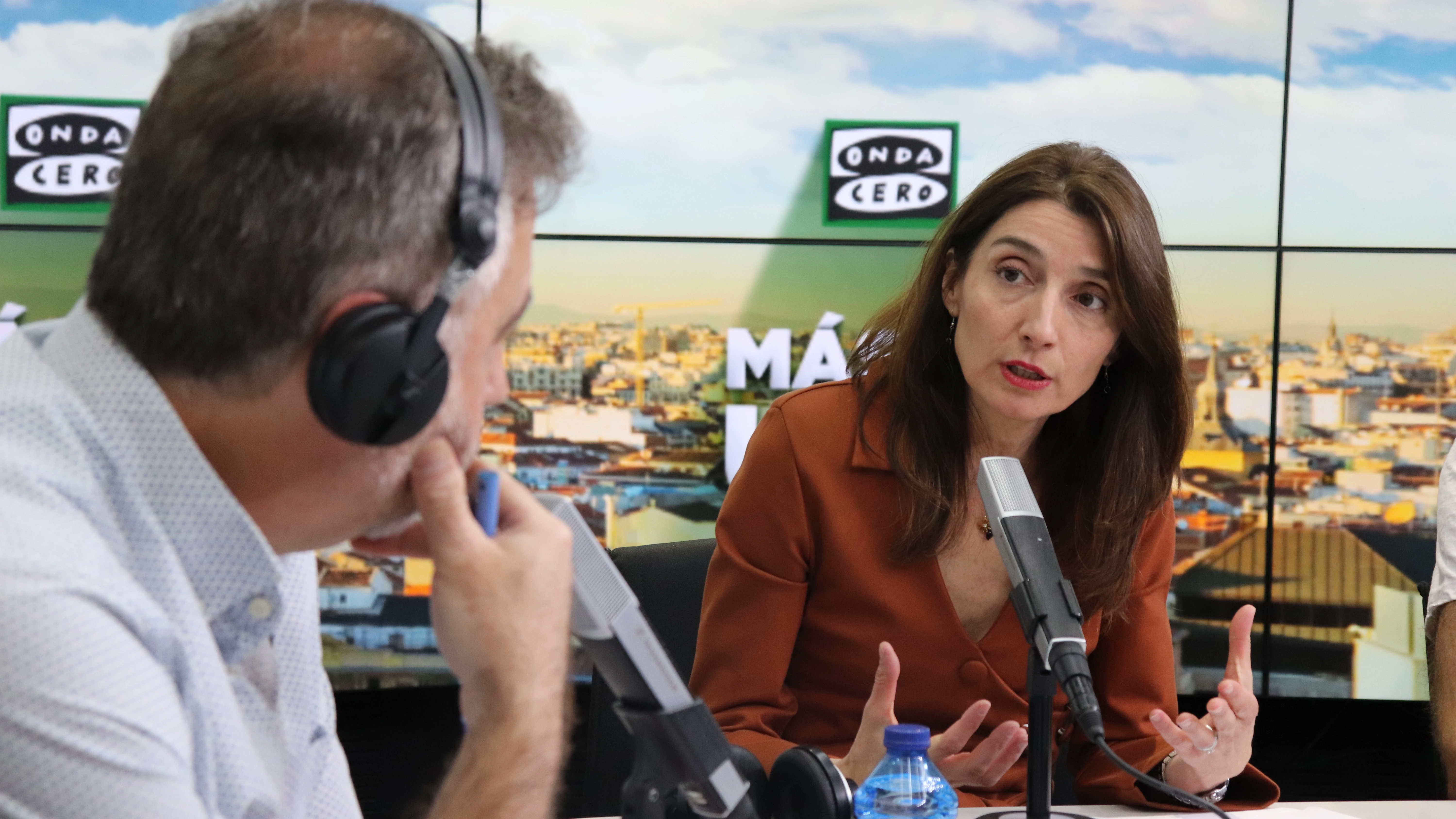 Pilar Llop, ministra de Justicia, en 'Más de uno' con Carlos Alsina Pilar Llop, ministra de Justicia, en 'Más de uno' con Carlos Alsina