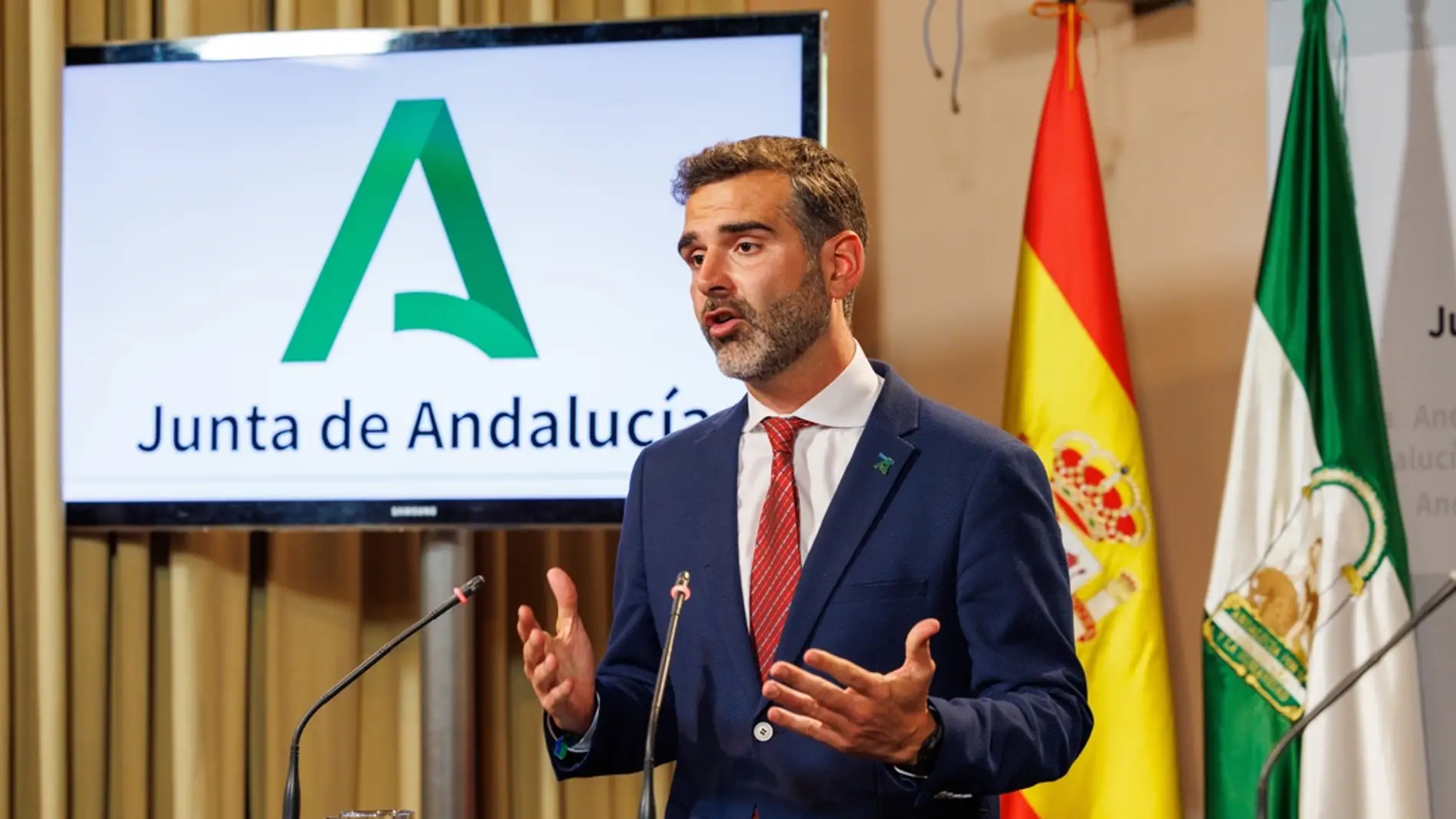 El consejero de Sostenibilidad, Medio Ambiente y Economía Azul de la Junta de Andalucía, Ramón Fernández-Pacheco
