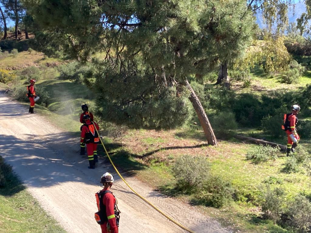 La UME se prepara en Istán y Benahavís ante posibles incendios en la zona este verano La UME se prepara en Istán y Benahavís ante posibles incendios en la zona este verano