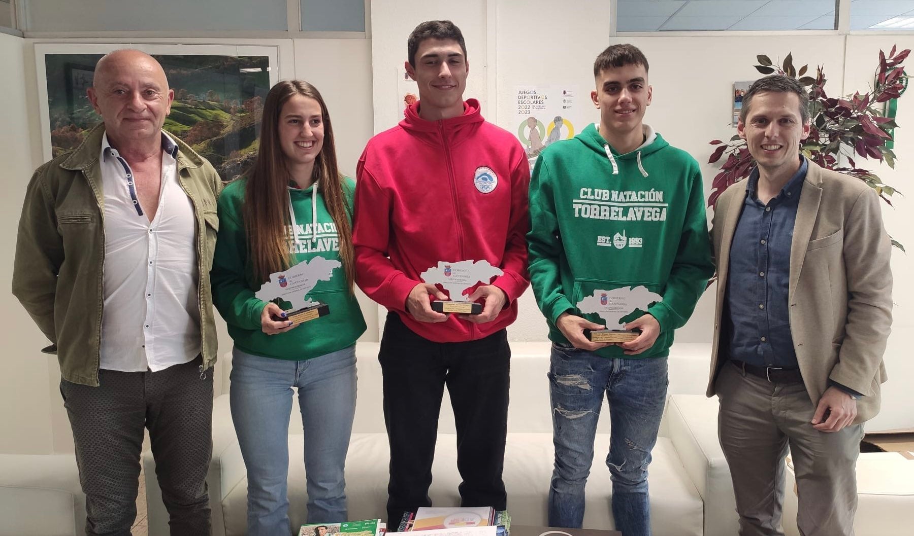 Éxito de Cantabria en los nacionales de natación Éxito de Cantabria en los nacionales de natación