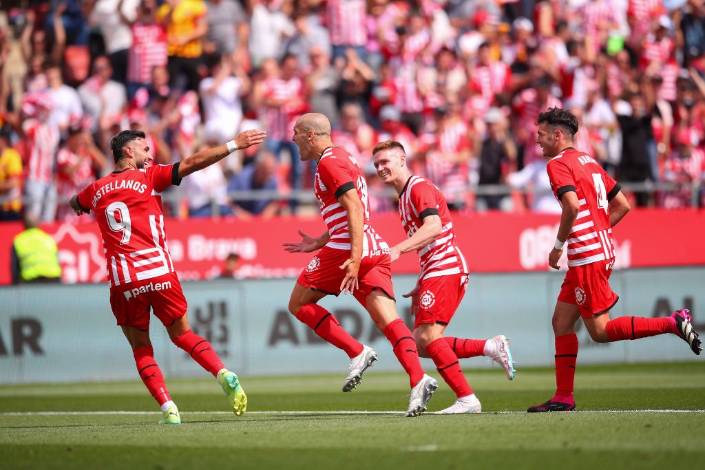 El Girona da otro paso hacia la permanencia El Girona da otro paso hacia la permanencia