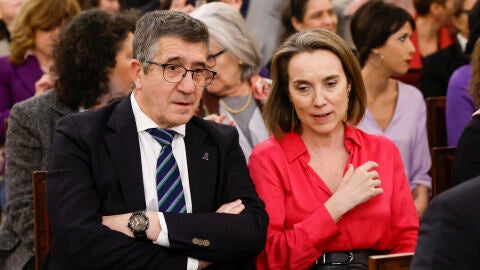 Gamarra acusa a S&aacute;nchez de pedir perd&oacute;n a las v&iacute;ctimas del 's&oacute;lo s&iacute; es s&iacute;' por motivos electoralistas 