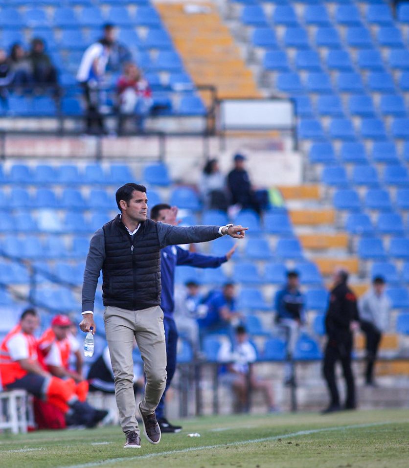 El Hércules cae ante el Olot y se queda a un paso del fracaso El Hércules cae ante el Olot y se queda a un paso del fracaso