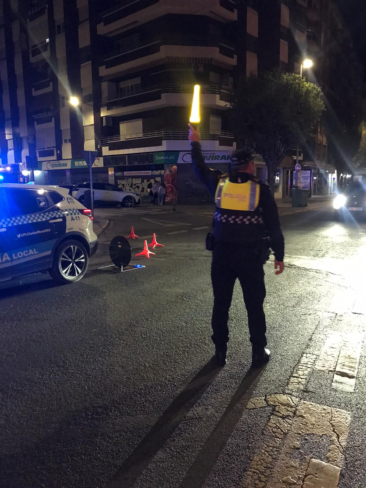 Un conductor ebrio provoca un accidente en Las Casas con numerosos daños materiales Un conductor ebrio provoca un accidente en Las Casas con numerosos daños materiales