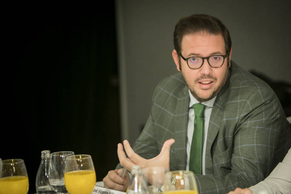 JV Limpiezas Valencia pone en marcha un programa de ayuda a empleados en situación de exclusión social JV Limpiezas Valencia pone en marcha un programa de ayuda a empleados en situación de exclusión social