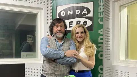 Josi Lage nos estudios de onda cero ourense Josi Lage nos estudios de onda cero ourense