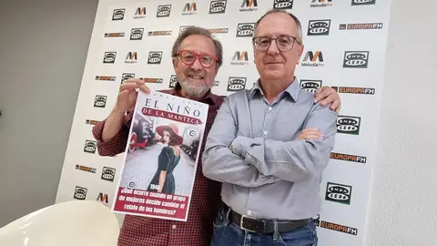 José Antonio Muñoz Grau ha presentado en Onda Cero Vega Baja su última novela novela