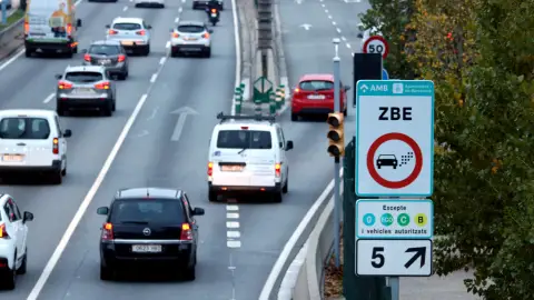 RACC La meitat dels vehicles de Barcelona tenen alternativa en transport públic