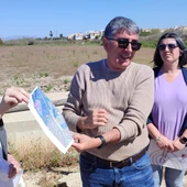 Los candidatos de la confluencia 'Sumando por Torrevieja', junto a Estefanía Blanes, presentan sus proyectos frente a inundaciones y para la reutilización de pluviales Los candidatos de la confluencia 'Sumando por Torrevieja', junto a Estefanía Blanes, presentan sus proyectos frente a inundaciones y para la reutilización de pluviales