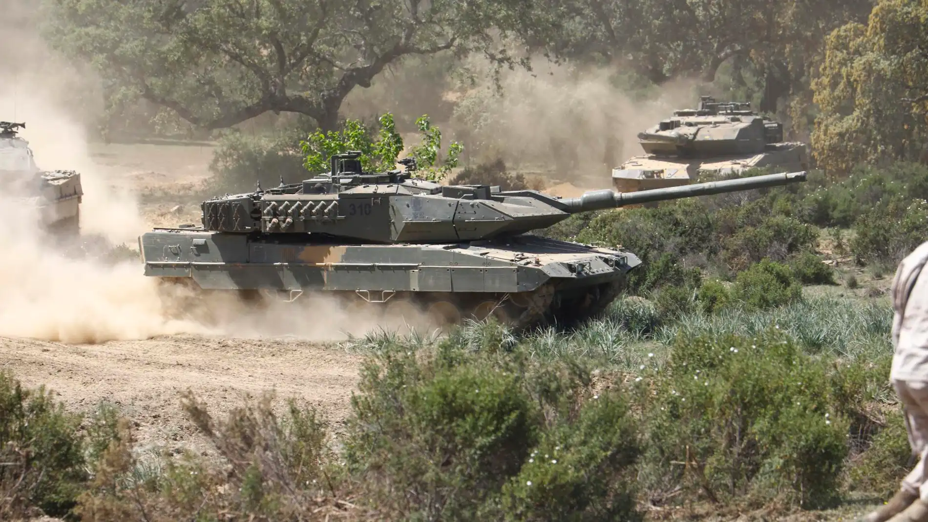 España envía este viernes sus primeros tanques Leopard a Ucrania