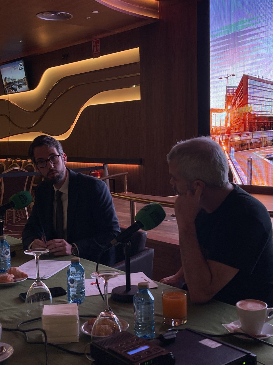 Los Desayunos del Casino de Vigo 20/04/2023 Los Desayunos del Casino de Vigo 20/04/2023