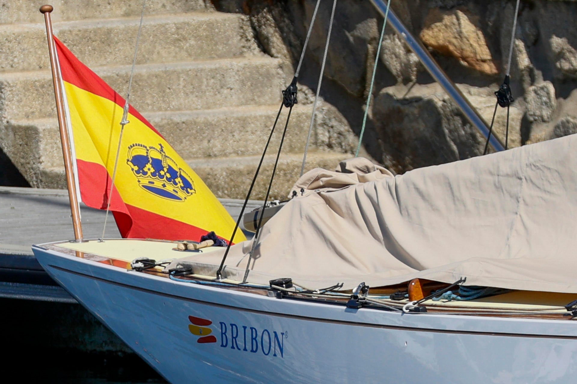El 'Bribón' sale a navegar sin Juan Carlos I antes del inicio de la Copa del Rey de Vela El 'Bribón' sale a navegar sin Juan Carlos I antes del inicio de la Copa del Rey de Vela