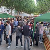 Sant Jordi massiu de participació, vendes i novetats literàries d’autors lleidatans 