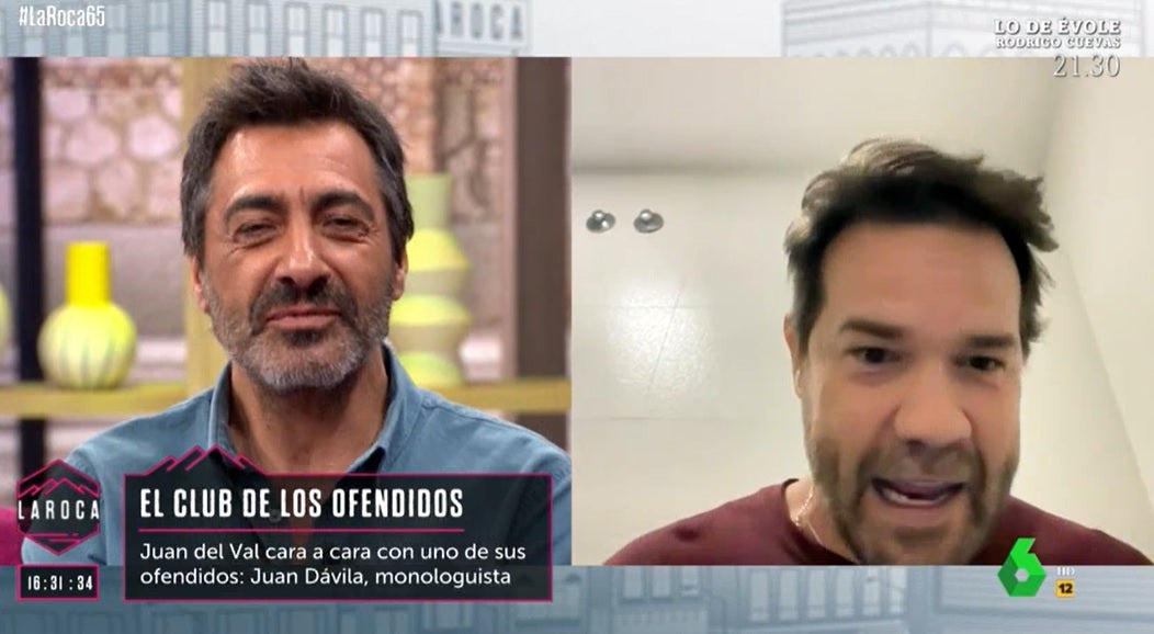 El pique entre el cómico Juan Dávila y Juan del Val: "Es muy fácil opinar desde el sofá de El Hormiguero" El pique entre el cómico Juan Dávila y Juan del Val: "Es muy fácil opinar desde el sofá de El Hormiguero"