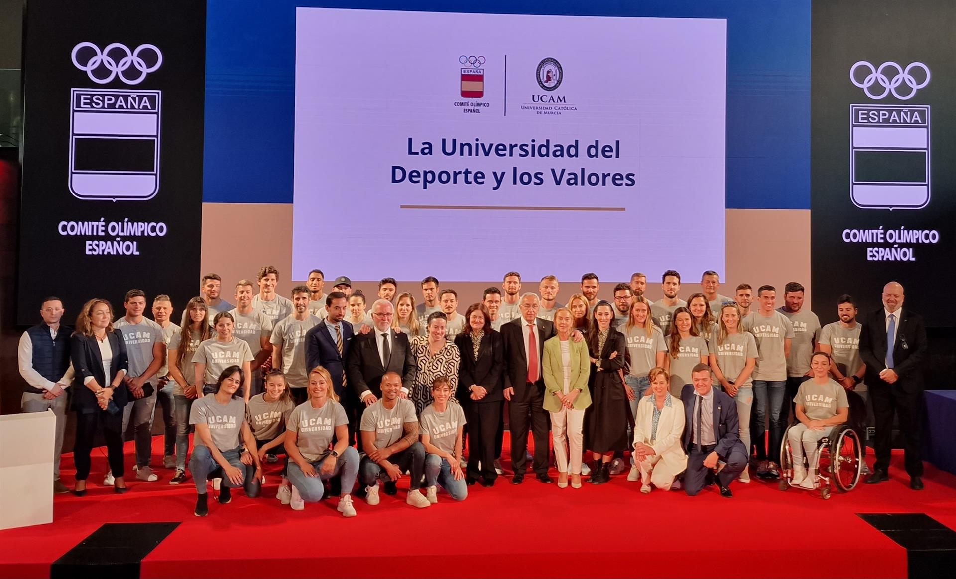 UCAM y el Comité Olímpico Español renuevan su alianza mirando a Paris 2024 UCAM y el Comité Olímpico Español renuevan su alianza mirando a Paris 2024