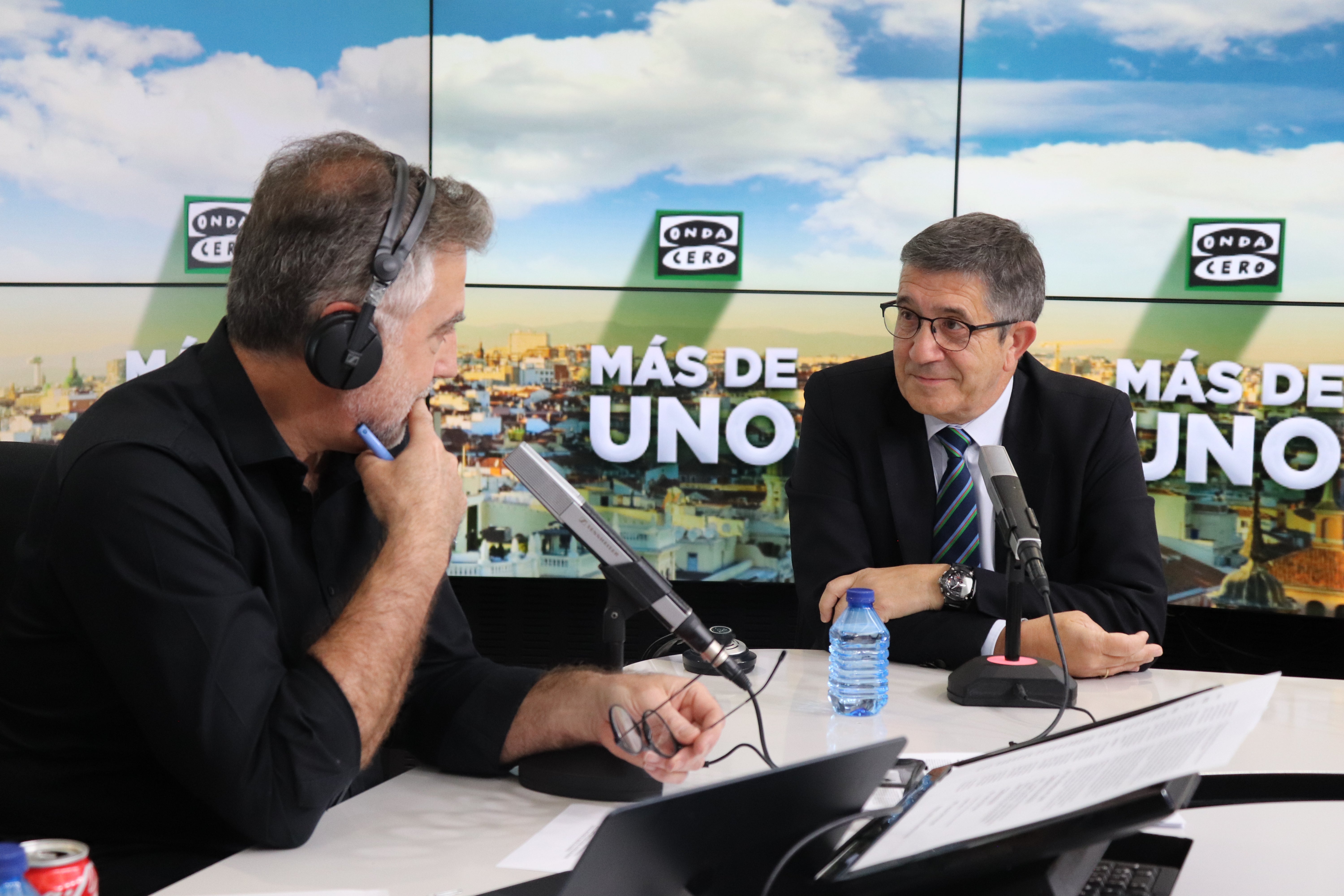 Los momentos más tensos de la entrevista de Patxi López con Alsina: "No te rías porque no es así" Los momentos más tensos de la entrevista de Patxi López con Alsina: "No te rías porque no es así"