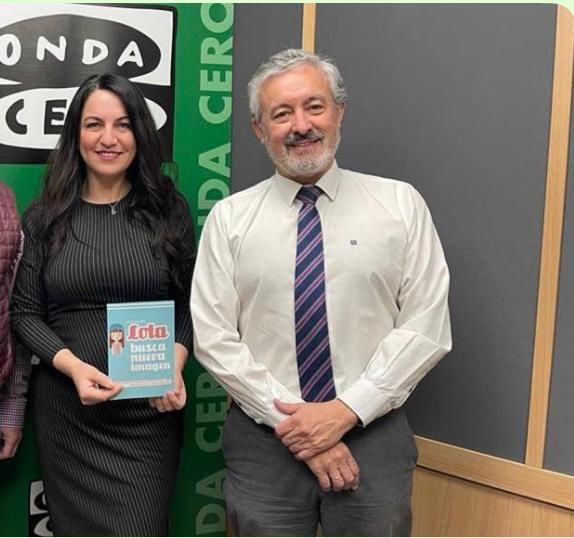 Javier González de Dios, jefe de pedriatría del hospital alicantino Dr. Balmis, explica los detalles del traslado de Urgencias Materno Infantiles Javier González de Dios, jefe de pedriatría del hospital alicantino Dr. Balmis, explica los detalles del traslado de Urgencias Materno Infantiles