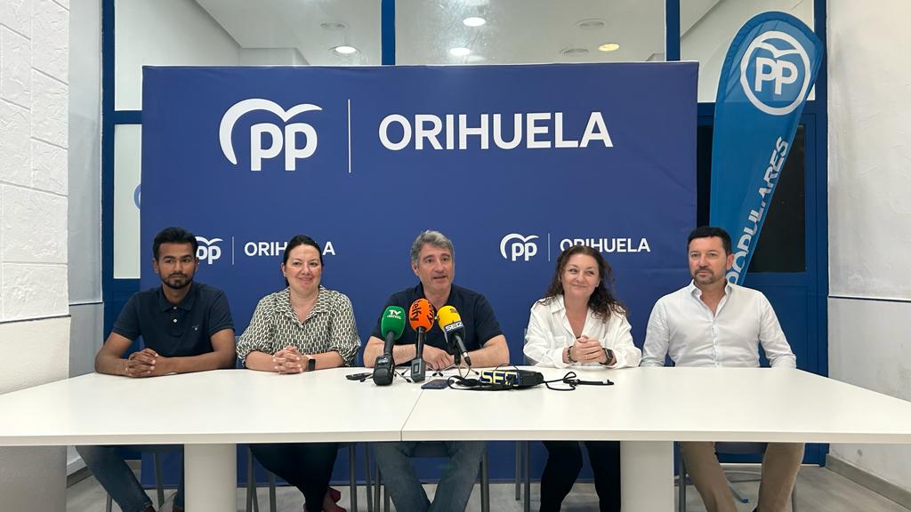 Caras nuevas e independientes en la candidatura del PP de Orihuela con Pepe Vegara a la cabeza Caras nuevas e independientes en la candidatura del PP de Orihuela con Pepe Vegara a la cabeza