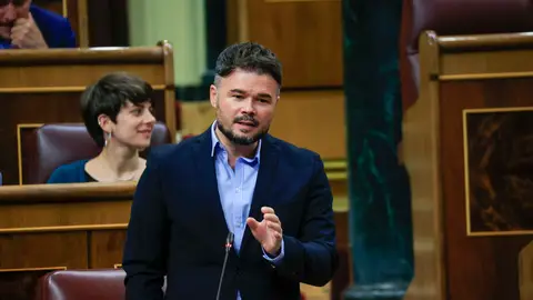El portavoz de ERC en el Congreso, Gabriel Rufián, interviene durante la sesión de control El portavoz de ERC en el Congreso, Gabriel Rufián, interviene durante la sesión de control
